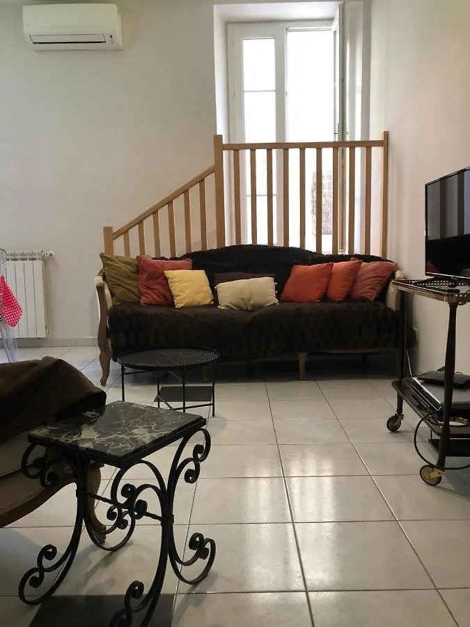 Appartement Le carre d'or à Nice France